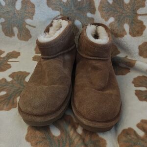 BearPaw Women's Brown Suede Cozy Lined Winter Boots